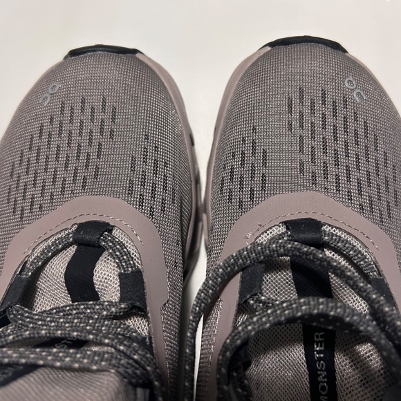 On Cloudmonster Cinder/Fog - Picture 5 of 9